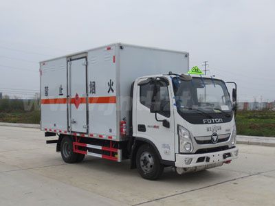 江特牌JDF5040XRYB6型易燃液體廂式運(yùn)輸車(chē)