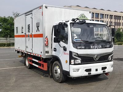 江特牌JDF5127XZWE6型雜項(xiàng)危險(xiǎn)物品廂式運(yùn)輸車(chē)