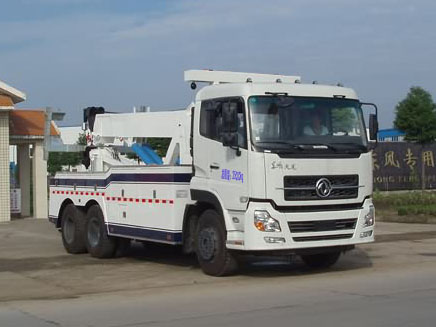 東風(fēng)天龍國四道路清障車